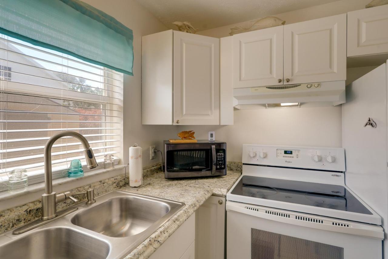 Cute Apt With Backyard And Grill - Steps To Cocoa Beach Exterior photo