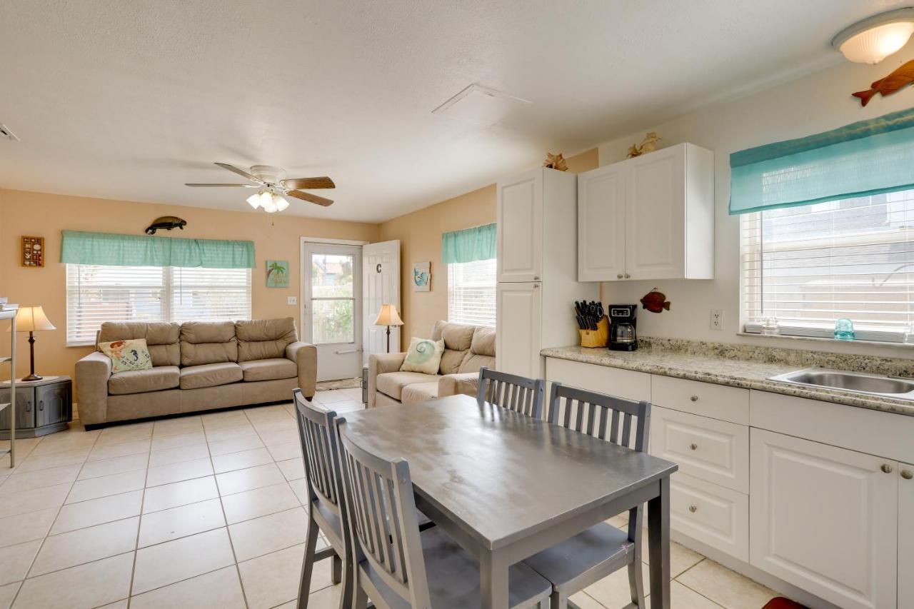 Cute Apt With Backyard And Grill - Steps To Cocoa Beach Exterior photo